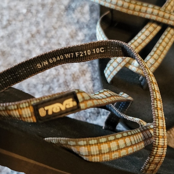 Teva mush sandals Olawahu style - Picture 3 of 4